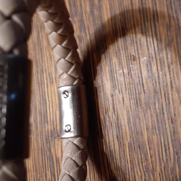 BURBERRY AUTHENTIC LEATHER BRAIDED BANGLE EUC UNISEX - Picture 7 of 8